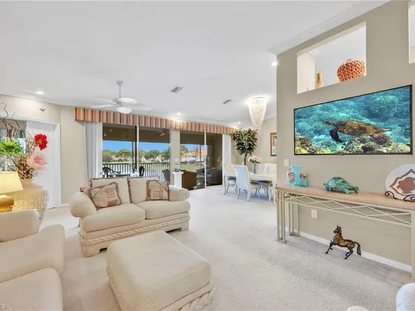 2476 Orchid Bay Dr #W-201, Naples, FL 34109