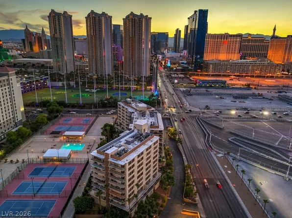 205 E Harmon Ave APT 802, Paradise Town, NV 89169