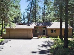 71130 Bracken Ln, Sisters, OR 97759