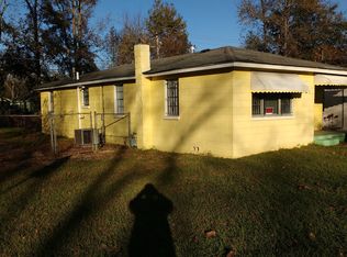 808 W 52nd St, Savannah, GA 31405