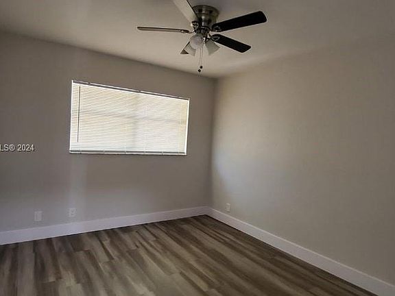 3rd image of 450 SW 2nd St #7