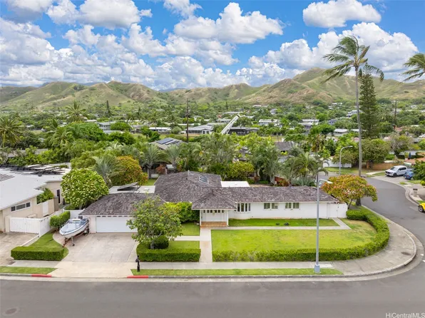 138 Kailuana Pl, Kailua, HI 96734