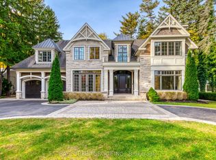 1031 Lakeshore Rd W, Oakville, ON L6L 1E7