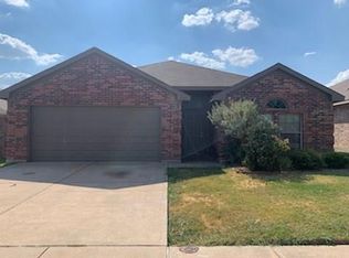2212 Halladay Trl, Fort Worth, TX 76108