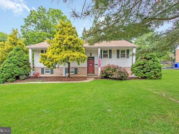 4127 Old Orchard Rd, York, PA 17402