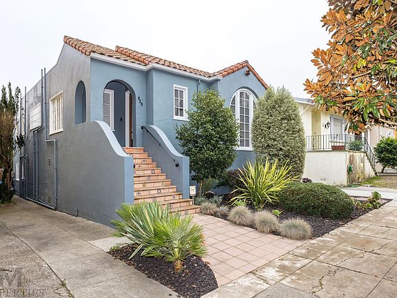 2nd image of 325 Dorantes Ave