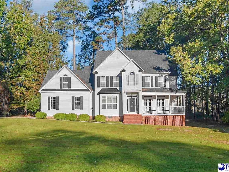 1st image of 225 Hawthorne Ln