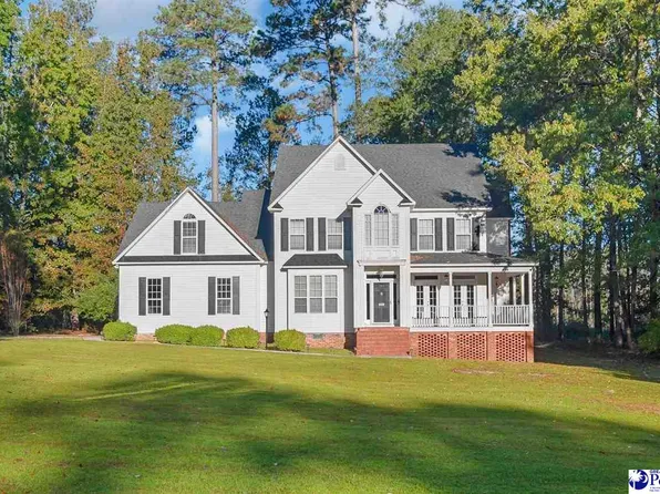 225 Hawthorne Ln, Cheraw, SC 29520