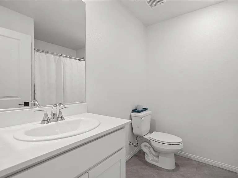 10021 Locking Biner Ave — Photo 18