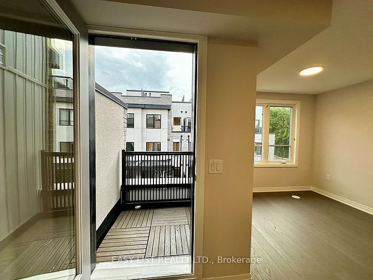 11 Baynes Way #12 — Photo 18