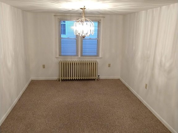 4th image of 1019.5 E Broad St #1019