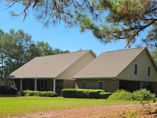 65 Gullatt Rd, Opelika, AL 36804