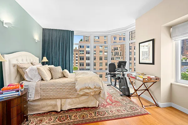 Sold by Compass | media 4