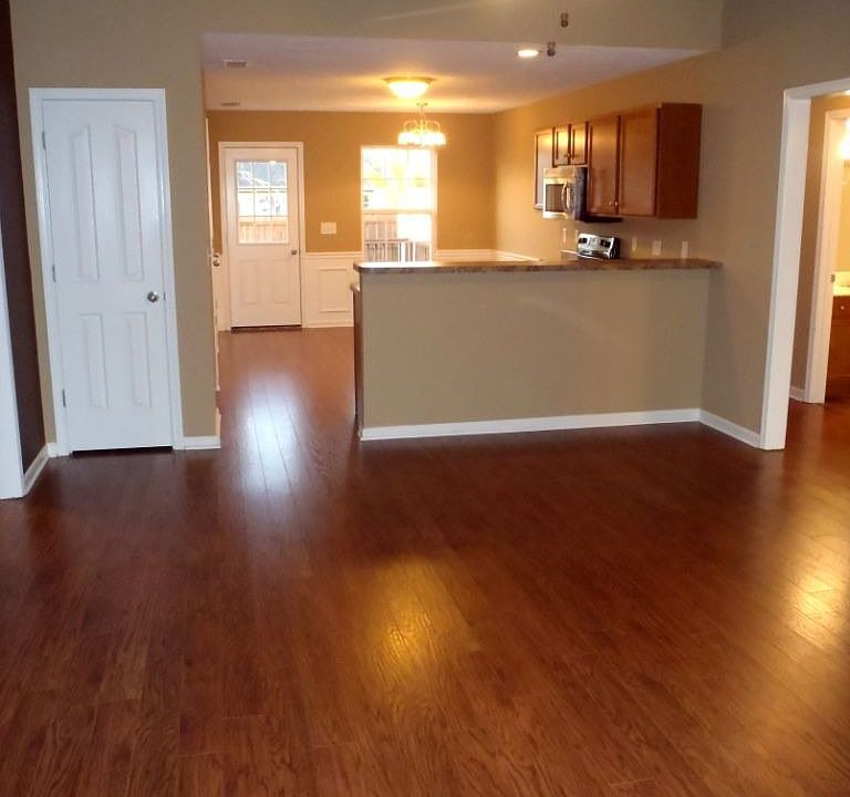 Open Floorplan with modern colors