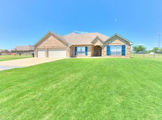 3975 Lonetree Dr, Edmond, OK 73025