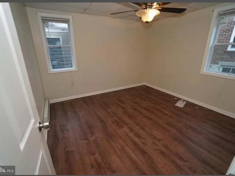 1510 Coronado St — Photo 17