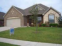1st image of 925 Virginia Ln