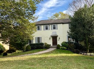 115 Drakes Drum Dr, Bryn Mawr, PA 19010