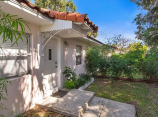 17 Ocean Breeze #4, Lake Worth, FL 33460