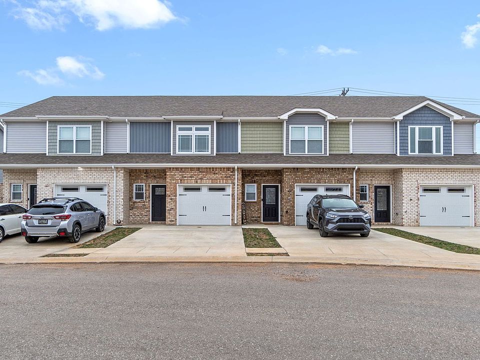 1st image of 352 Fallow Cir