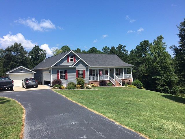 1st image of 113 Persimmon Ct