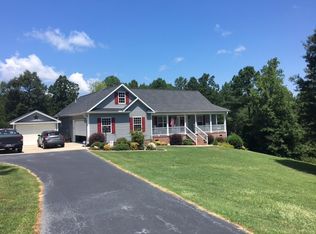 113 Persimmon Ct, Greenwood, SC 29649