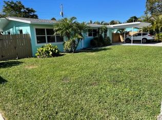 720 Alamanda Dr, North Palm Beach, FL 33408