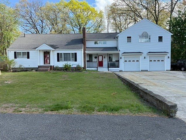 1st image of 38 Reynolds Ave
