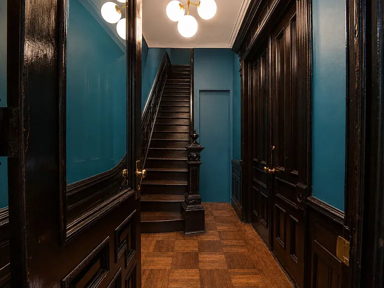 814 Putnam Ave #1 — Photo 15