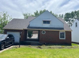 18400 Dalewood Ave, Maple Heights, OH 44137