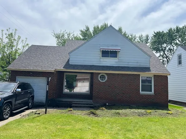 18400 Dalewood Ave, Maple Heights, OH 44137