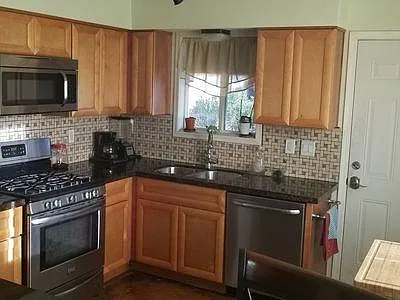 8425 S 3rd Ave — Photo 5