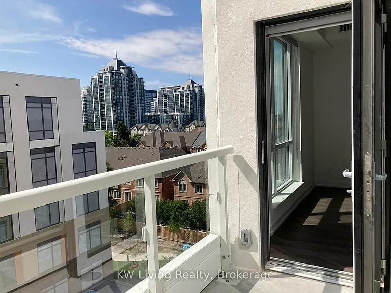 8 Beverley Glen Blvd #611 — Photo 30