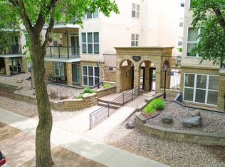 Garneau Gates, Edmonton, AB T6G 2V6