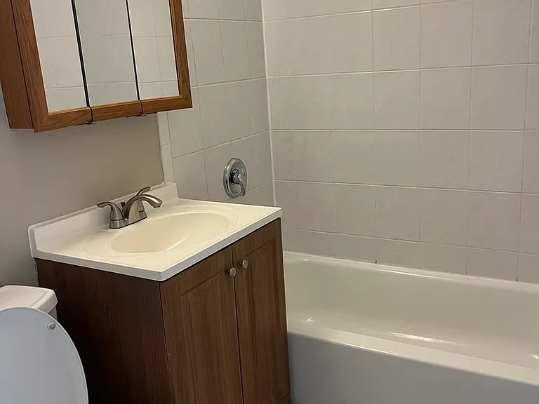 10805 S Lloyd Dr #2 — Photo 8