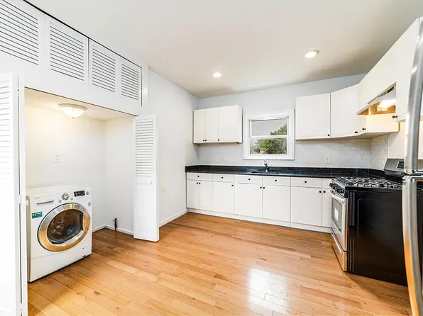 132 Prospect St, Jersey City, NJ 07307