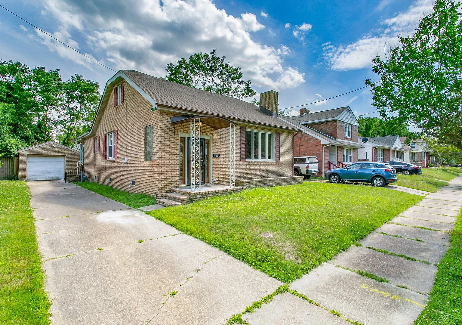 3-Bedroom Home with Bonus Space Near Newport News Shipyard — Photo 2