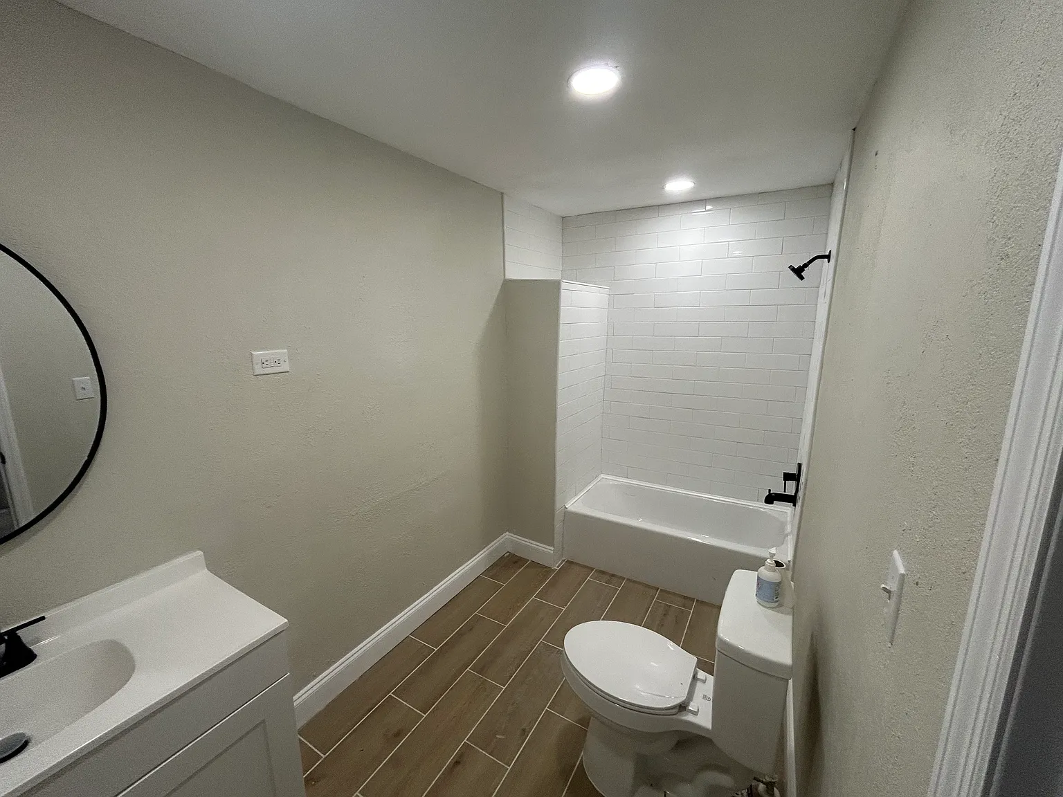 1 bed, 650 sqft, $1,145 — Photo 4