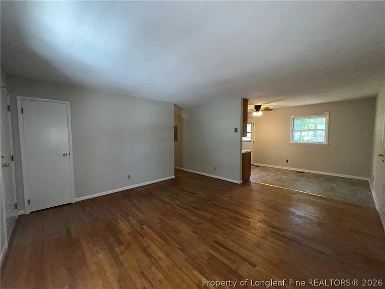 2904 Collingwood St — Photo 3