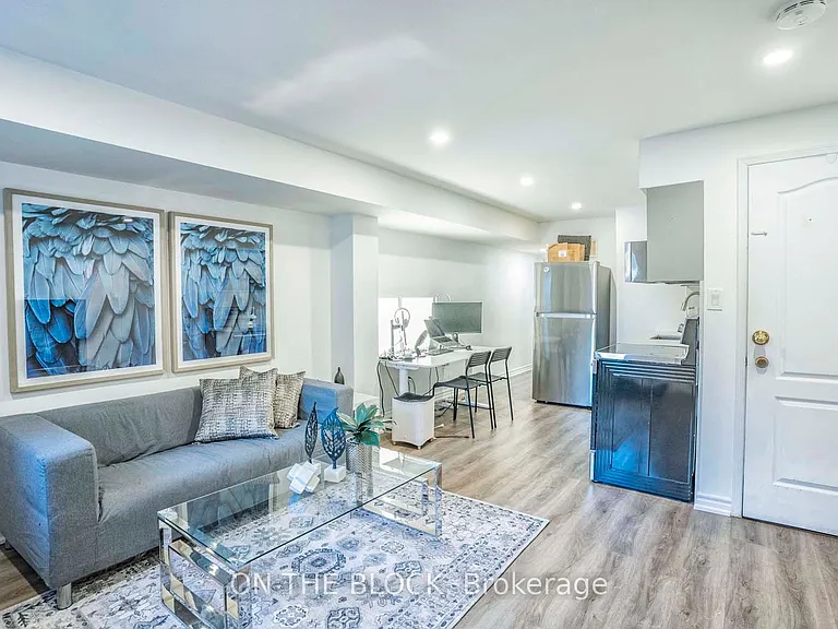 49 Leslie St #BASEMENT — Photo 18
