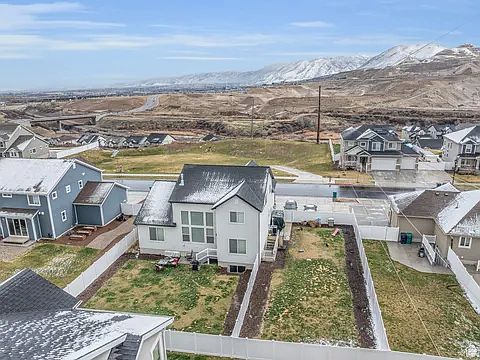 3rd image of 16132 S Coupler Ln