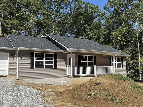 3rd image of 1123 Goti Dr