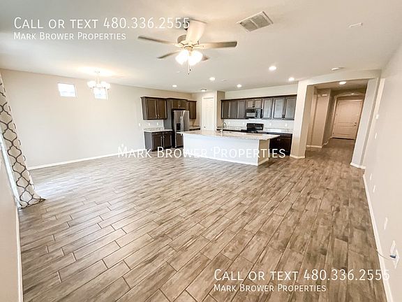 3rd image of 2918 W Lyman Dr