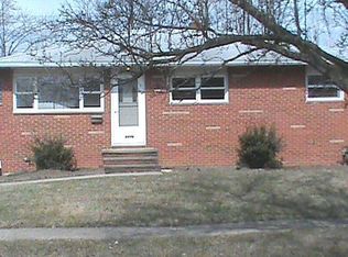 6276 Sylvia Dr, Brookpark, OH 44142