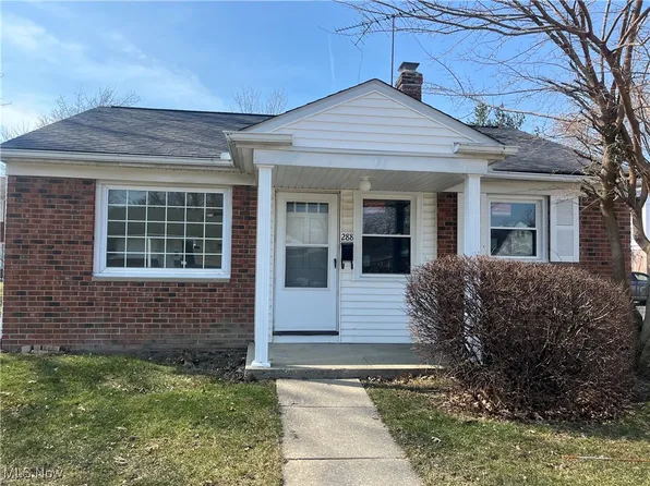 288 E 235th St, Euclid, OH 44123