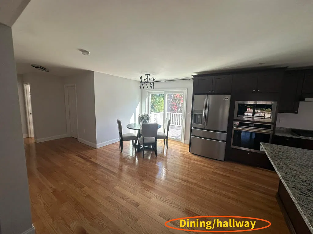 4 bed, 3010 sqft, $4,350 — Photo 4