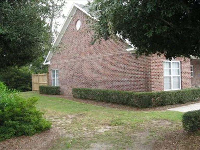 3938 Spicetree Dr — Photo 22