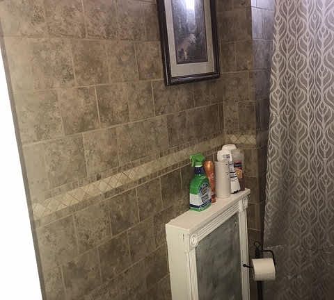 4th image of 288 Pelton Ave