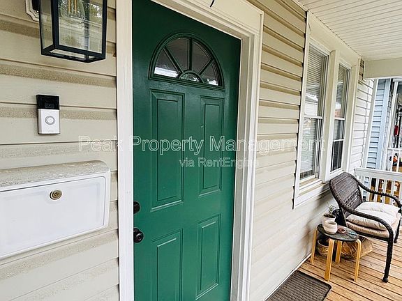 5th image of 9 W Broad Rock Rd