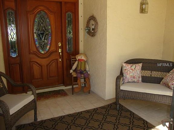 2nd image of 1288 Gillespie Dr